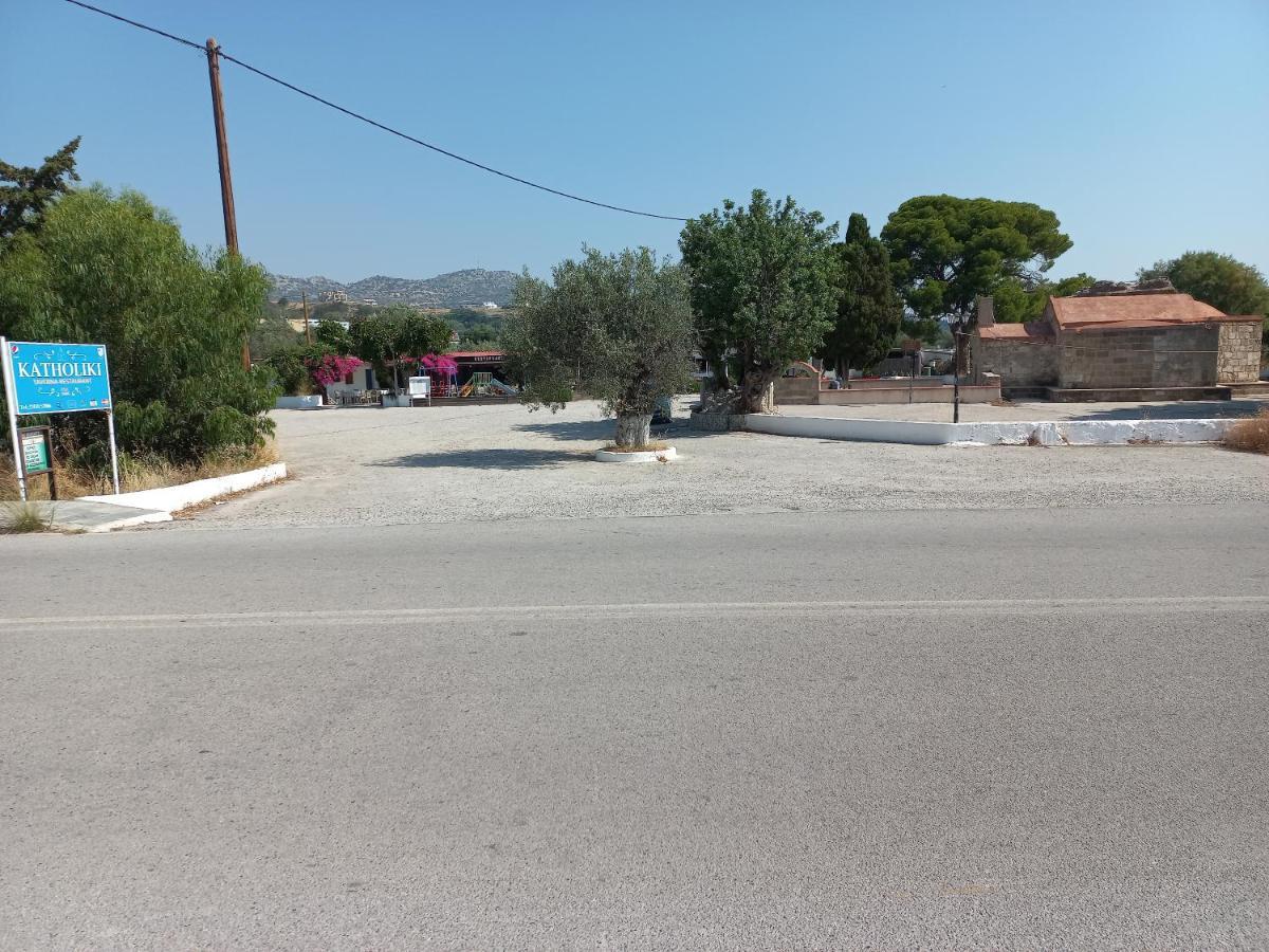 הוילה אפאנטו Arhontiko Kastelorizia מראה חיצוני תמונה